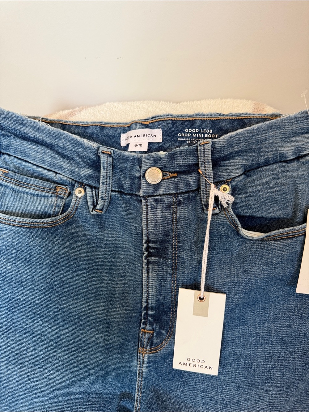 Good American Blue Women's Mid- Rise Cropped Bootcut Jeans - Picture 4 of 16